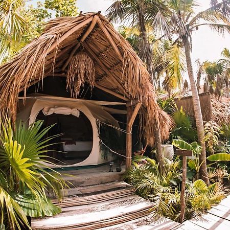 Uman Glamping & Cenote Tulum Hotel ภายนอก รูปภาพ